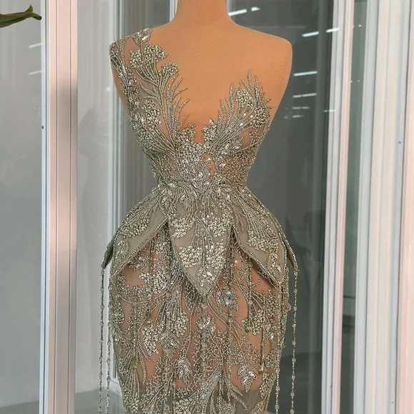 Tajba prom dress size 6 - Picture 3 of 16